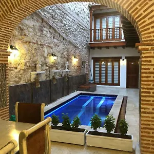 3* Отель Akel House